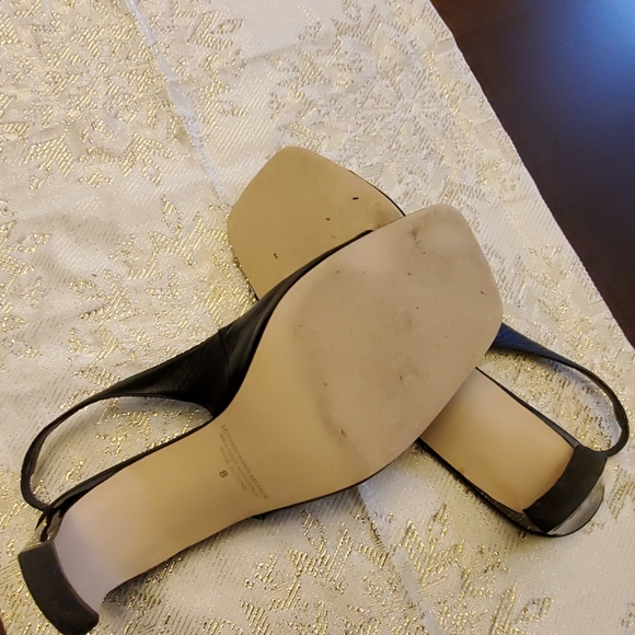 Shoes - Picture 4 of 4